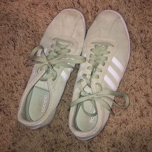 Adidas Suede Mint Green OrthoLite Float Shoe